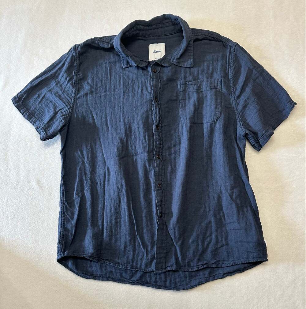 Katin Mens Short Sleeve Button Down Shirt Size XL